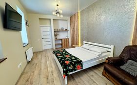 LUX apartment&центр,ЖК Театральный, просторная