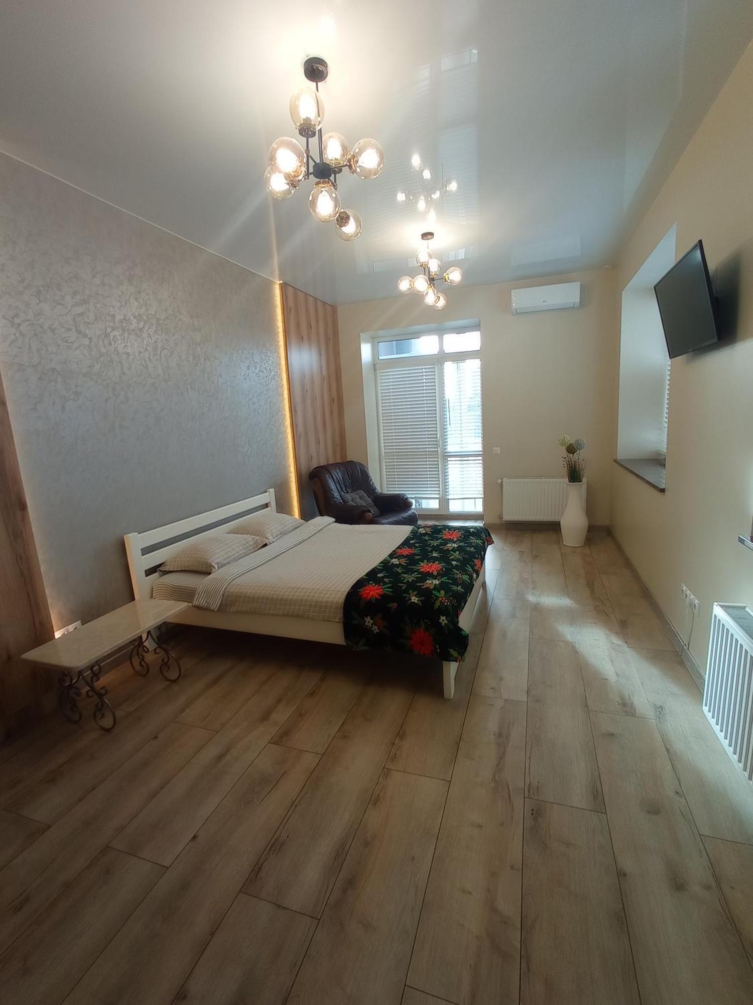 LUX apartment&центр,ЖК Театральный, просторная Рівне Екстер'єр фото