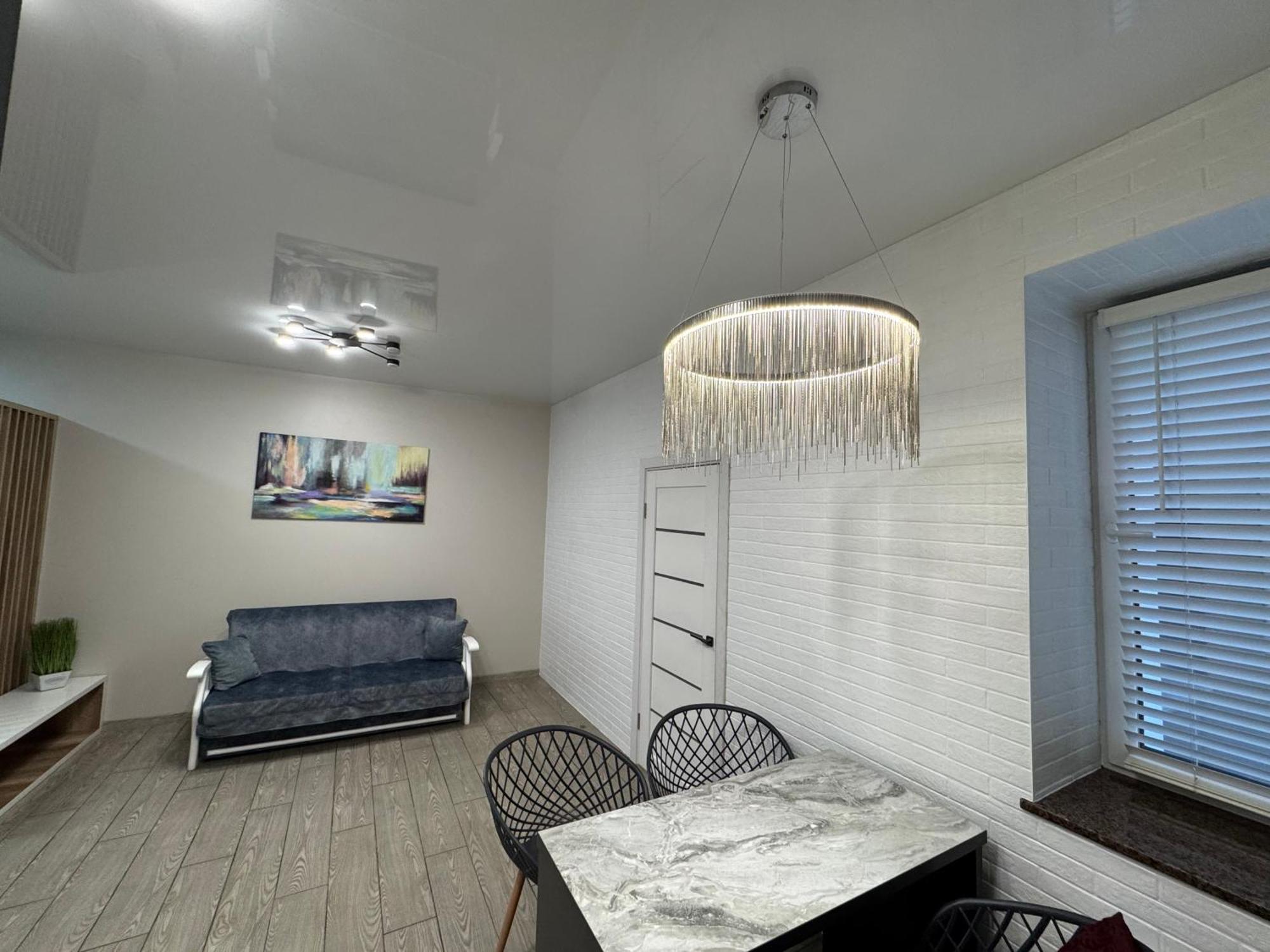 LUX apartment&центр,ЖК Театральный, просторная Рівне Екстер'єр фото
